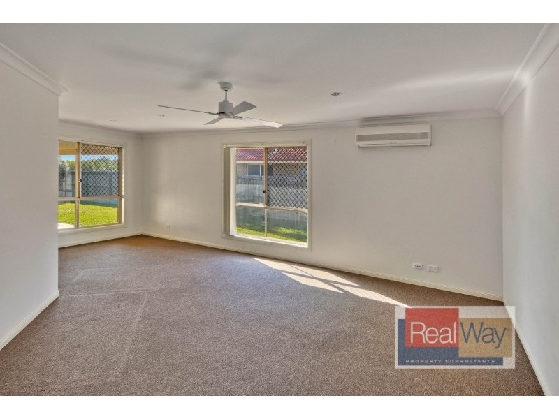 7 Anika Place, Little Mountain QLD 4551