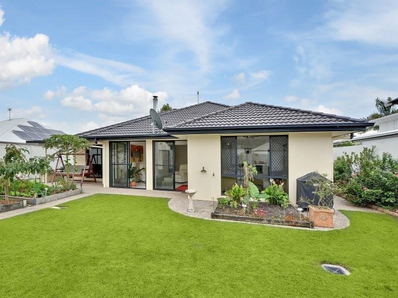3 Sovereign Circuit, Pelican Waters QLD 4551