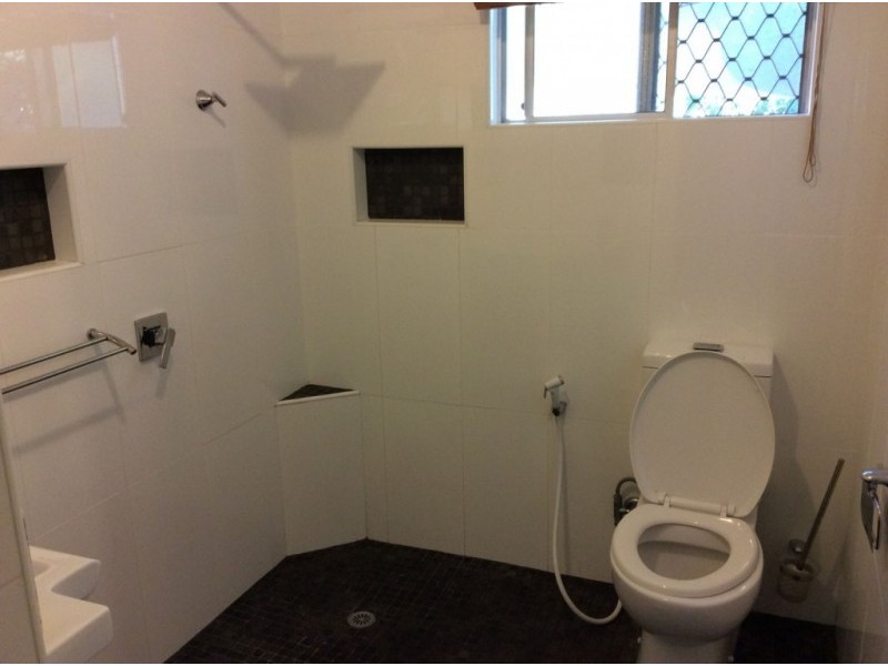 Moffat Beach QLD 4551