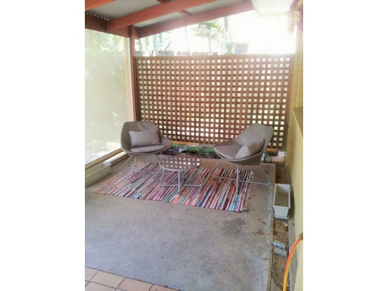 16 Tarnkun Street, Alexandra Headland QLD 4572