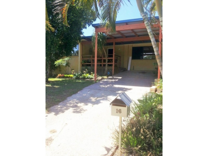 16 Tarnkun Street, Alexandra Headland QLD 4572