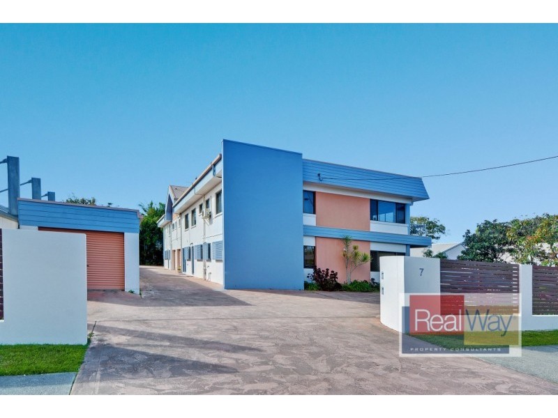 2/7 North Street, Caloundra QLD 4551