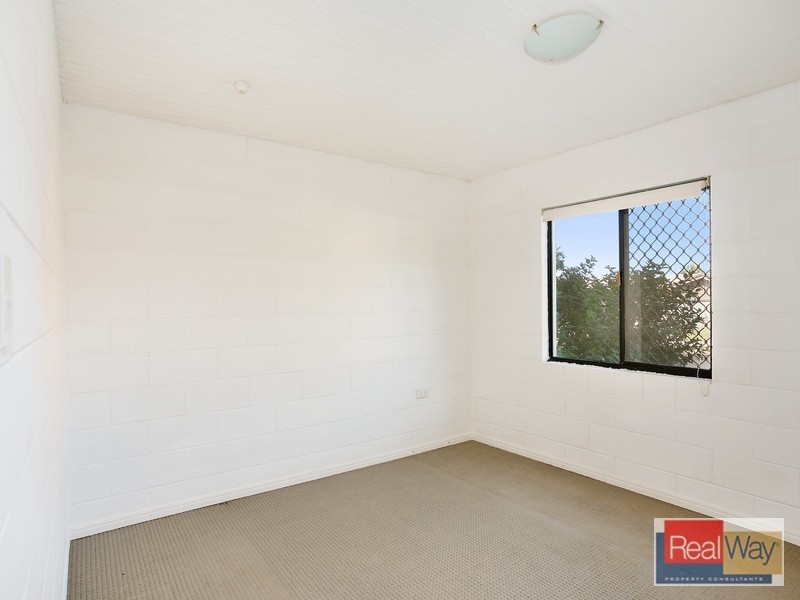 1/12 Balemo Street, Battery Hill QLD 4551