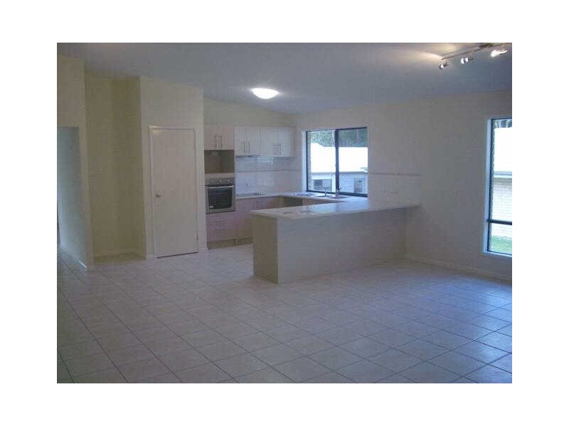 Little Mountain QLD 4551