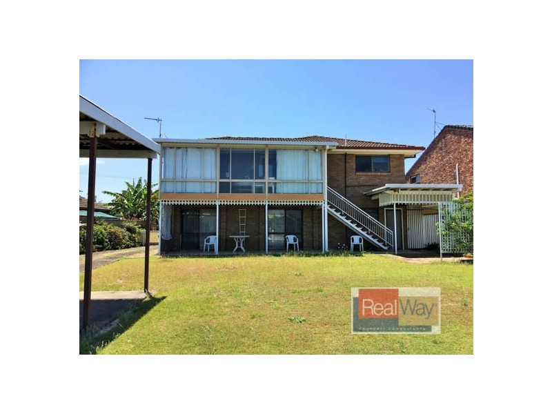 42 Kooringal Crescent, Buddina QLD 4575