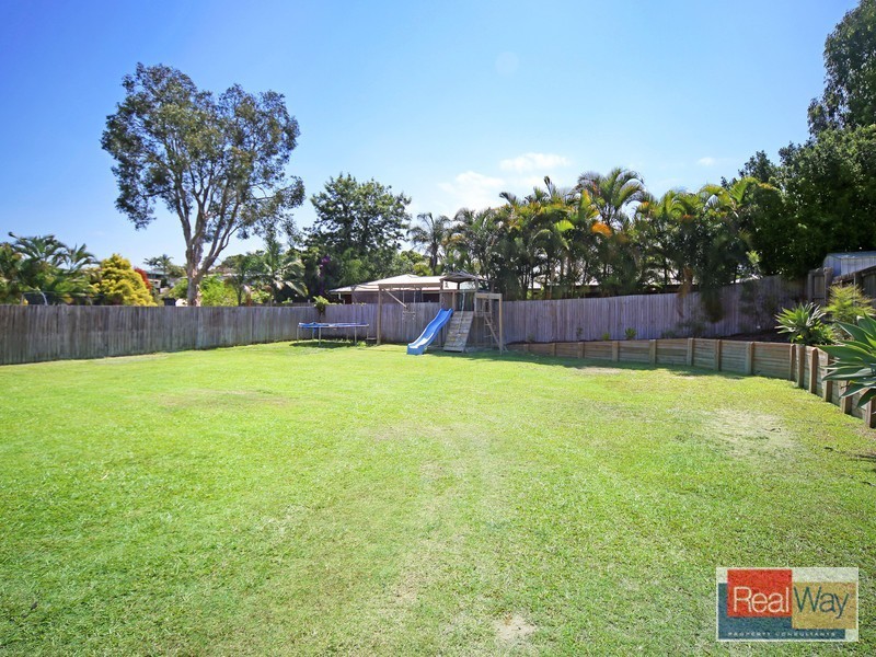 3 Heath Court, Little Mountain QLD 4551