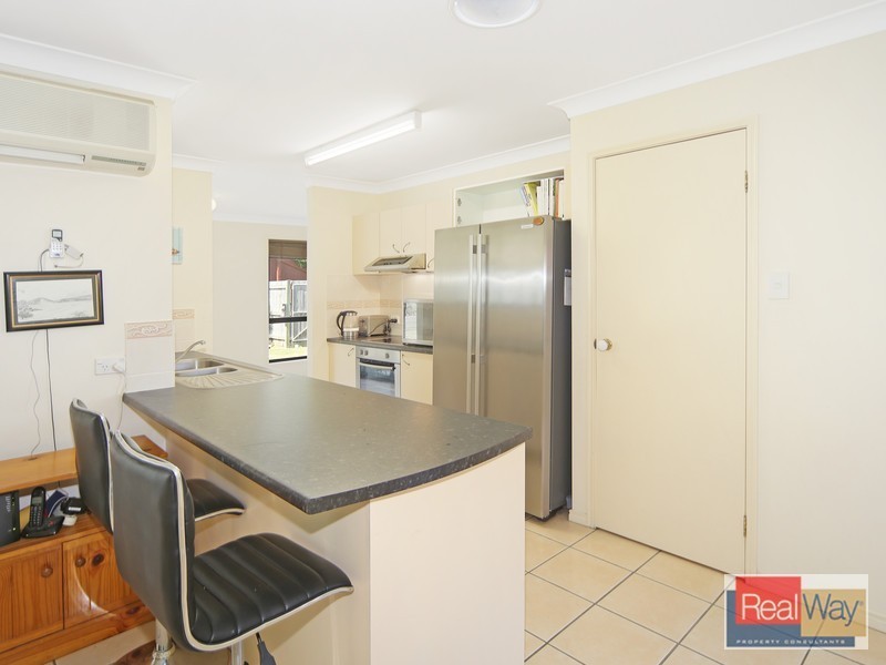 3 Heath Court, Little Mountain QLD 4551