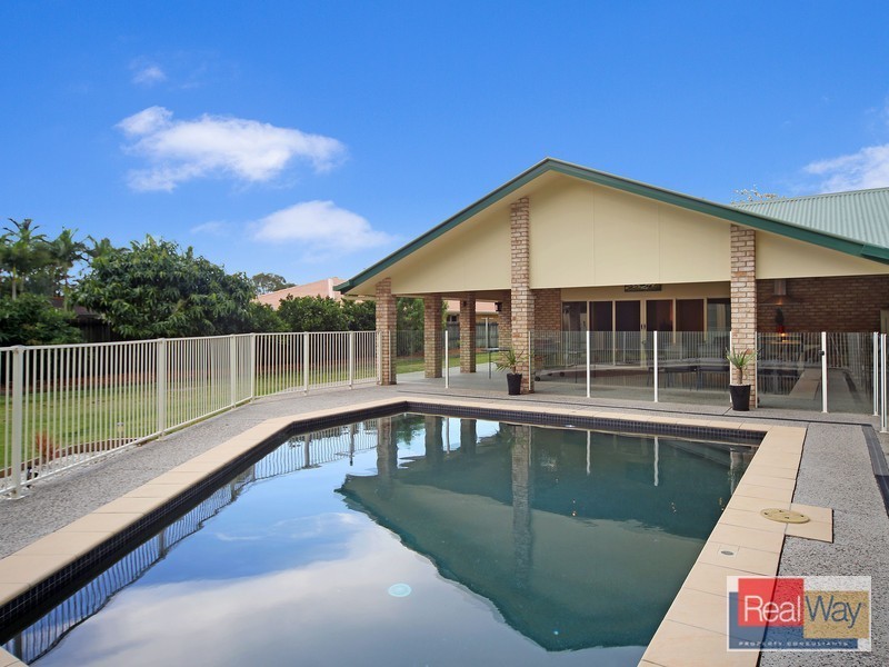 35 Koala Court, Little Mountain QLD 4551