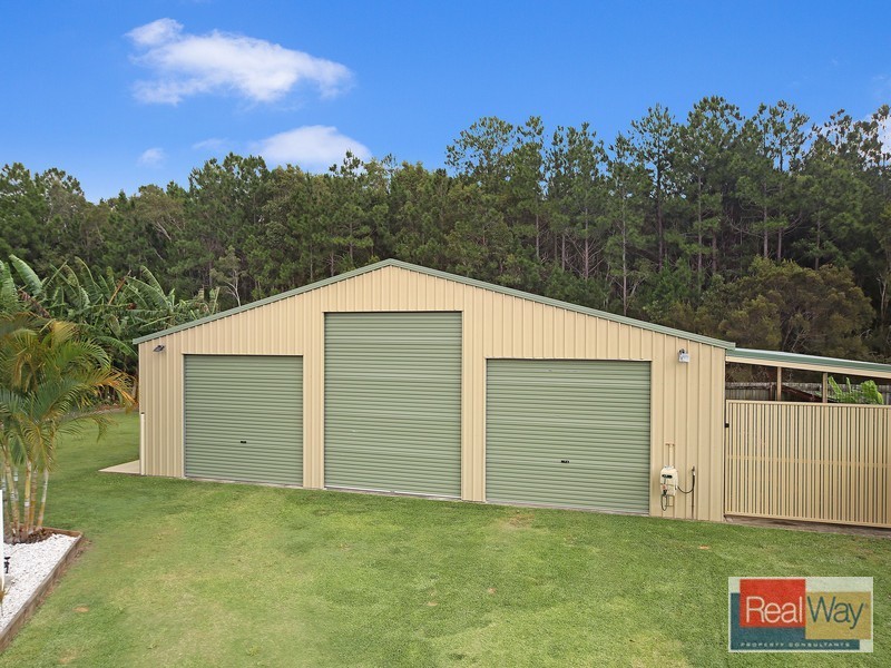 35 Koala Court, Little Mountain QLD 4551