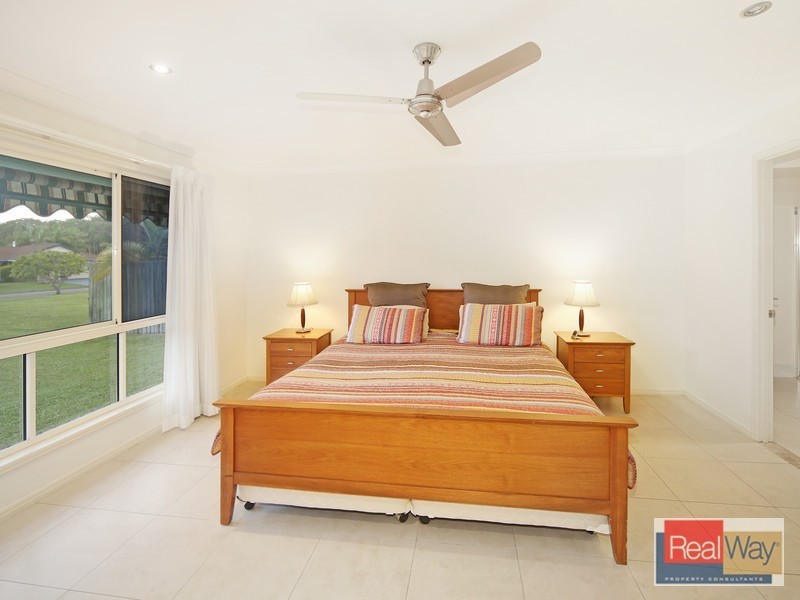 35 Koala Court, Little Mountain QLD 4551