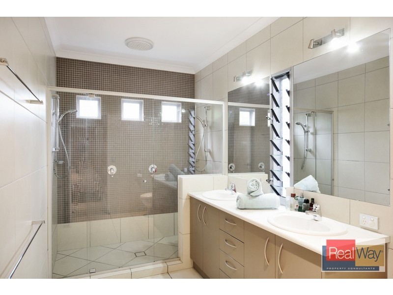 22 Sunset Drive, Little Mountain QLD 4551
