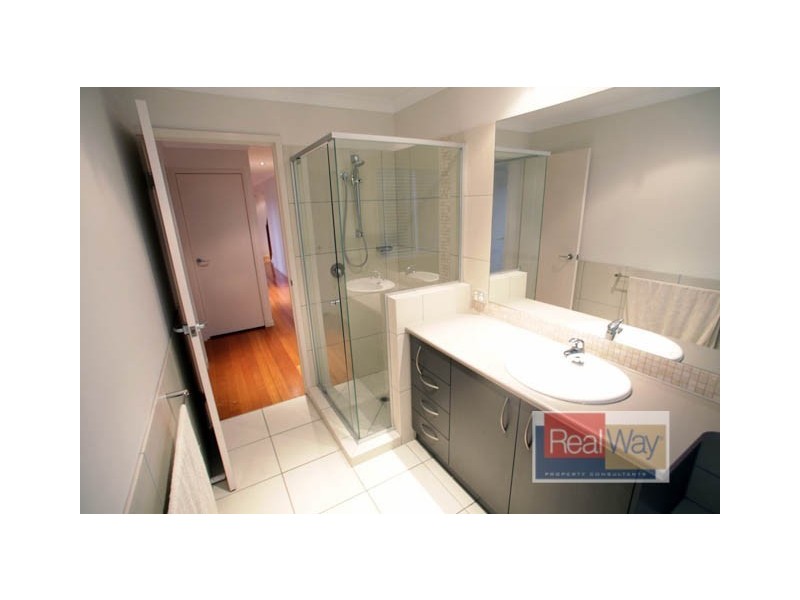 22 Sunset Drive, Little Mountain QLD 4551