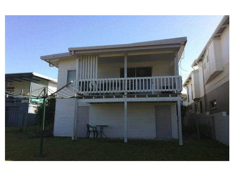 Dicky Beach QLD 4551