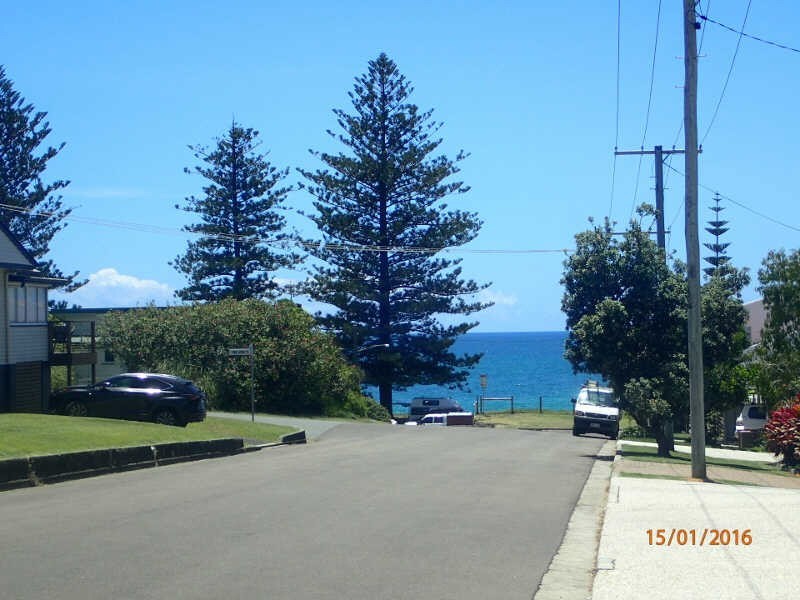 Dicky Beach QLD 4551