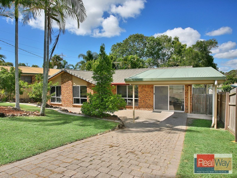 13 Bapaume Court, Aroona QLD 4551
