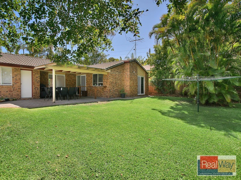 13 Bapaume Court, Aroona QLD 4551