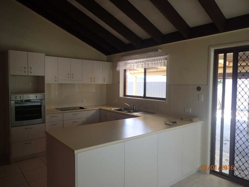 Warana QLD 4575