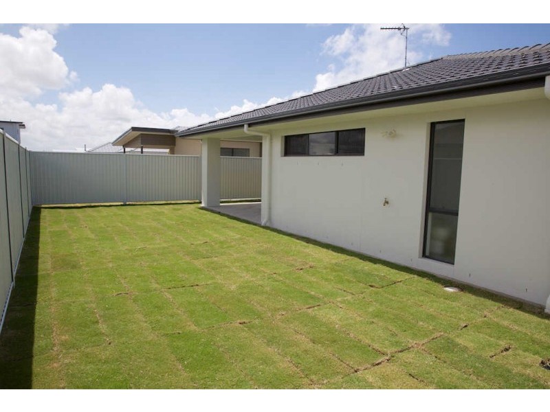 12 Burdekin Place, Pelican Waters QLD 4551