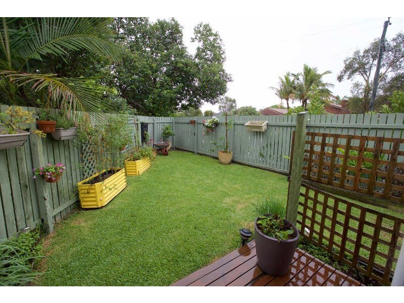 3/58 Currimundi Road, Currimundi QLD 4551