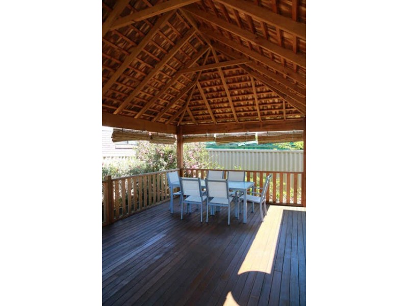 12 Browning Blvd, Battery Hill QLD 4551