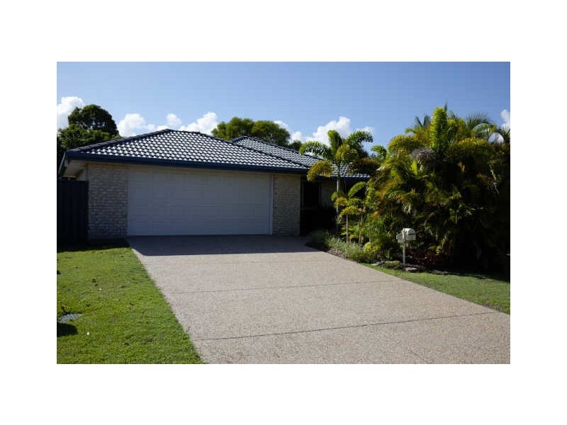 5 Sting Ray Harbour Court, Pelican Waters QLD 4551