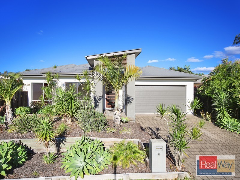 9 High Park Crescent, Little Mountain QLD 4551