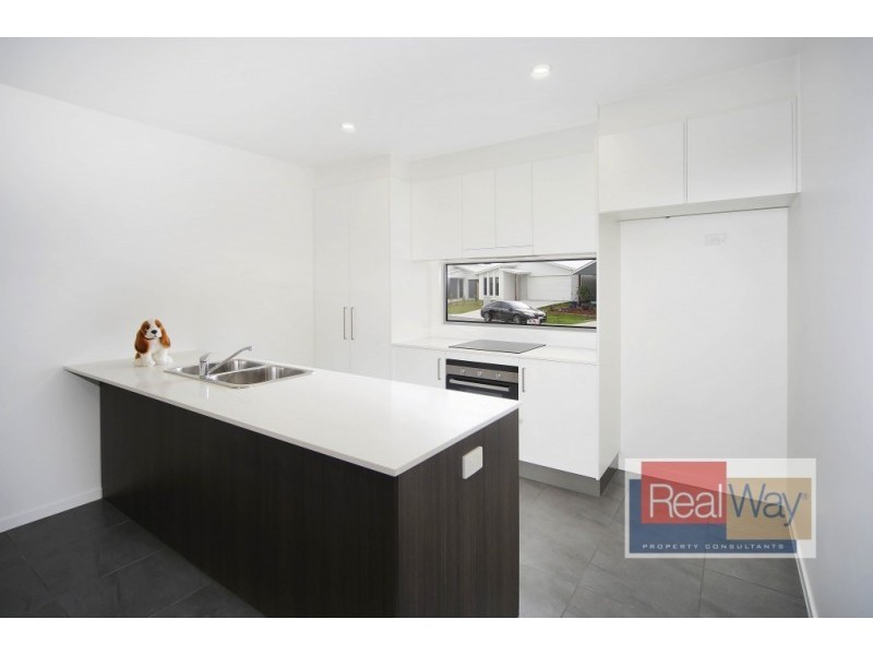 1/4 Topaz Drive, Caloundra West QLD 4551