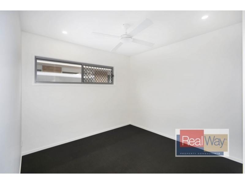 1/4 Topaz Drive, Caloundra West QLD 4551