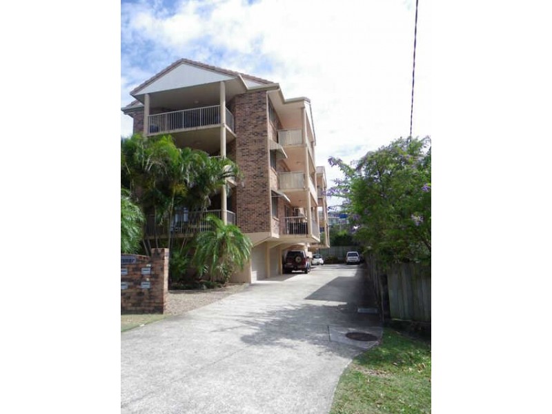 4/9 Saltair Street, Kings Beach QLD 4551