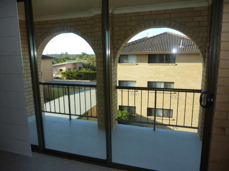 Battery Hill QLD 4551