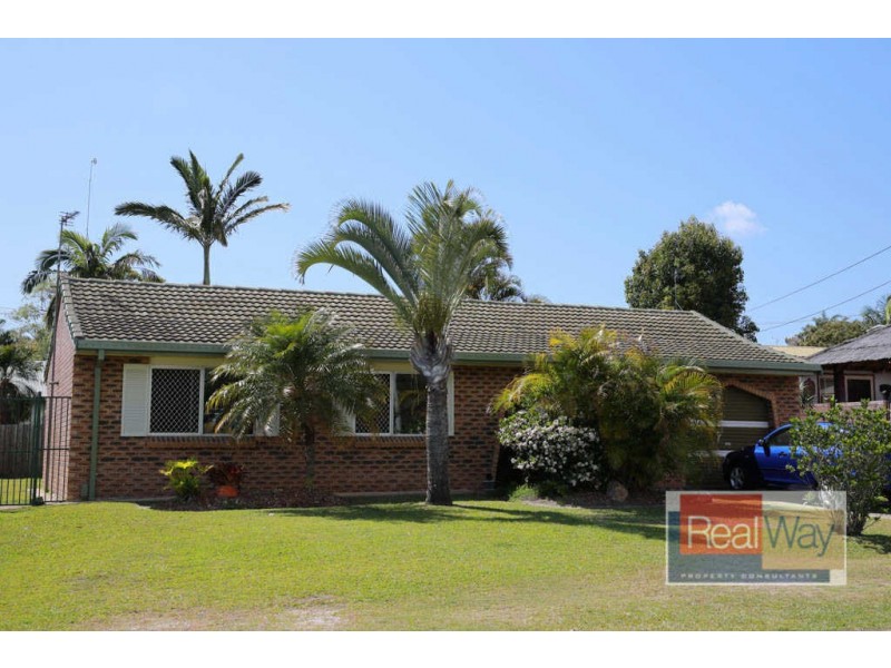 27 Mirnoo Street, Currimundi QLD 4551