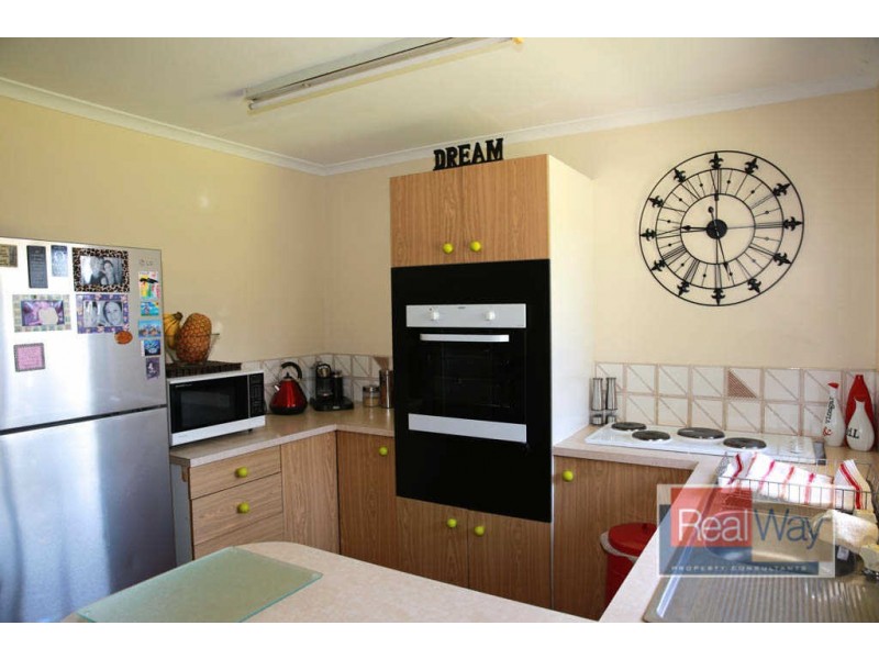 27 Mirnoo Street, Currimundi QLD 4551