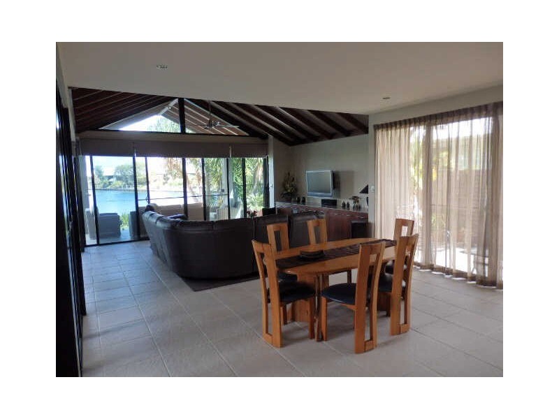 25 Seahorse Drive, Twin Waters QLD 4564