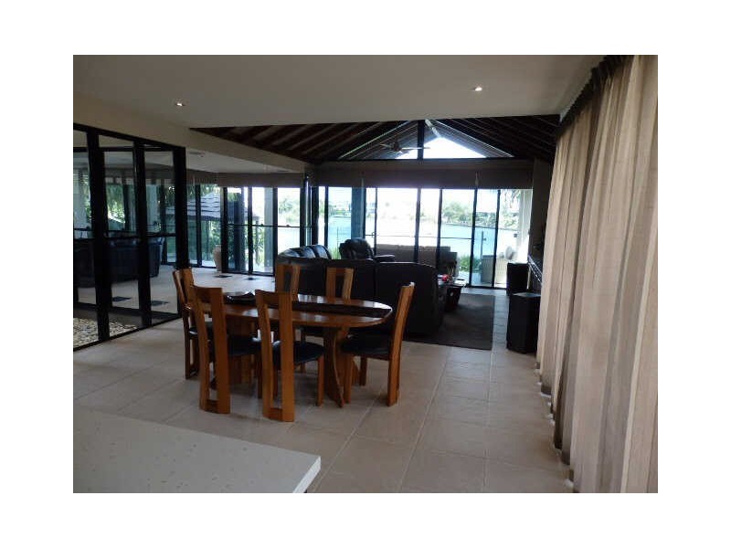 25 Seahorse Drive, Twin Waters QLD 4564