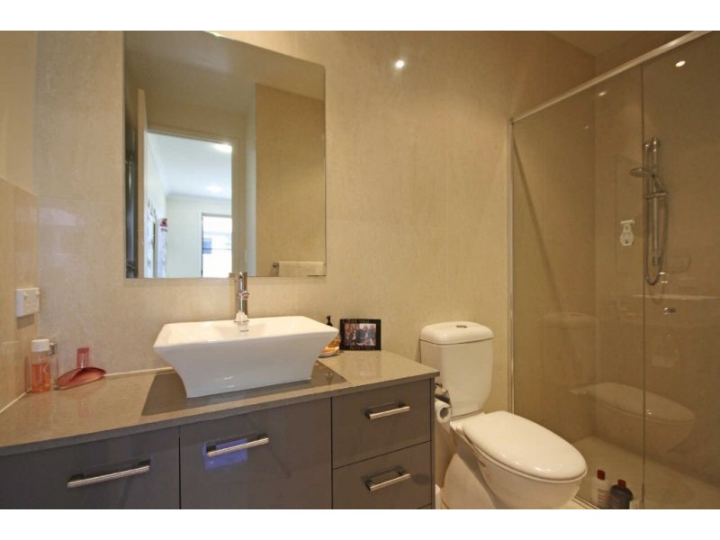 38 Tarawa Street, Parrearra QLD 4575