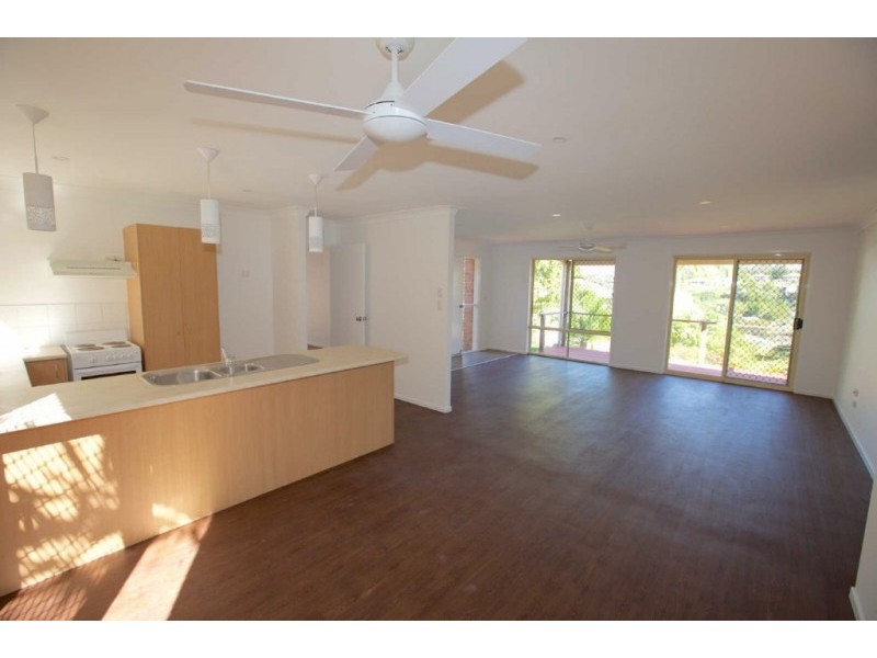 5 Satinwood Court, Caloundra West QLD 4551