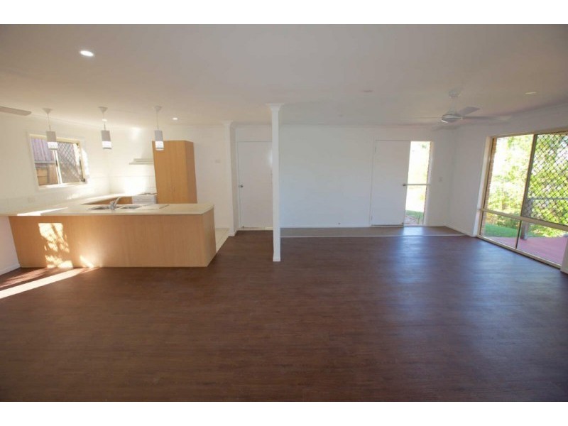 5 Satinwood Court, Caloundra West QLD 4551