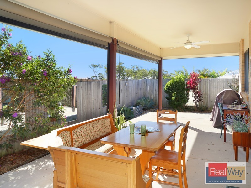 1 Forest View Way, Little Mountain QLD 4551