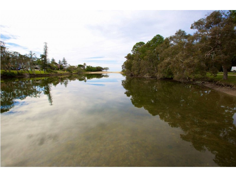 30 Kingsford Smith Parade, Moffat Beach QLD 4551