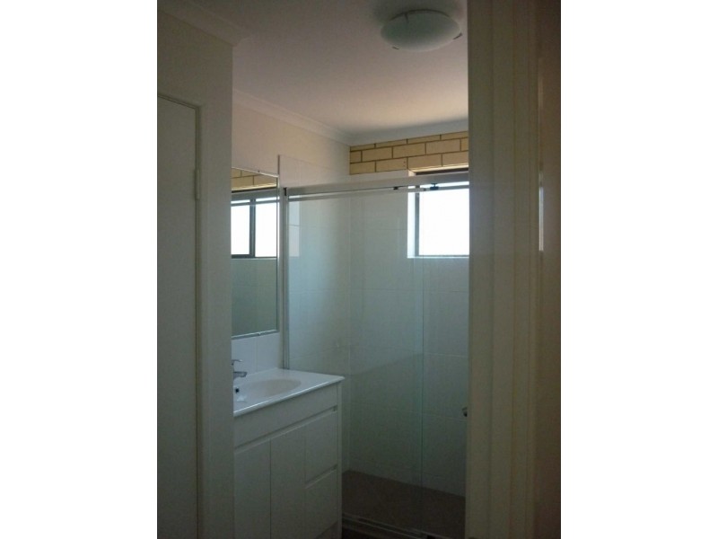 1/14 Balyata Street, Warana QLD 4575