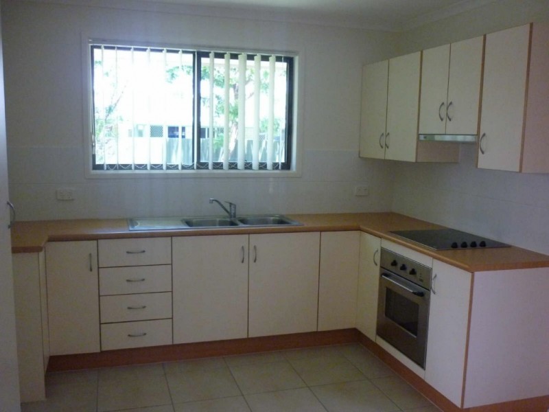 1/14 Balyata Street, Warana QLD 4575