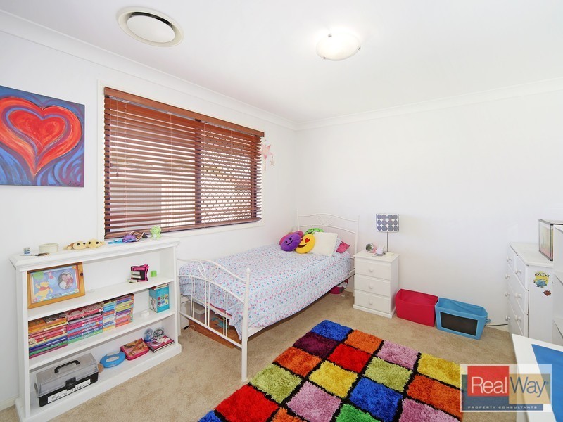 10 Springs Drive, Little Mountain QLD 4551