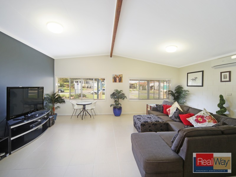 108 Coronation Avenue, Golden Beach QLD 4551