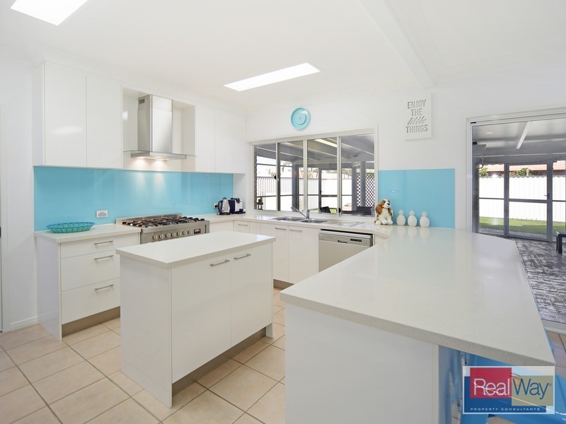 10 Cassowary Street, Aroona QLD 4551