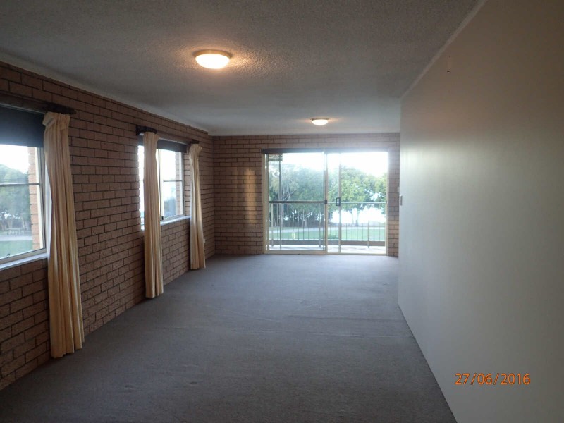 4 Clayton Gardens 59 The Esplanade, Golden Beach QLD 4551