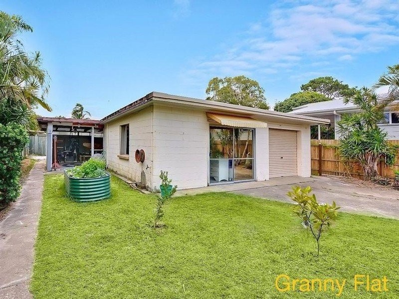 30 Wentworth Parade, Golden Beach QLD 4551