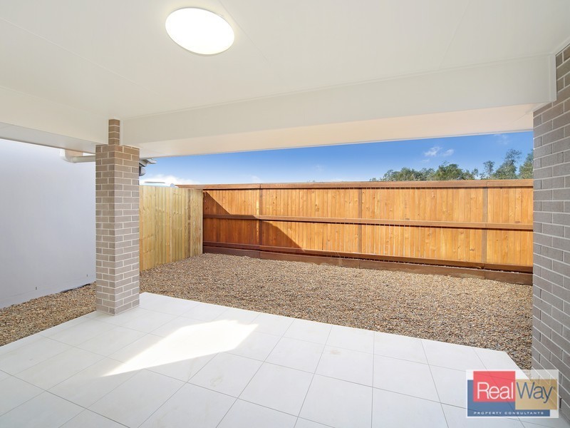 3 Topaz Crescent, Caloundra West QLD 4551