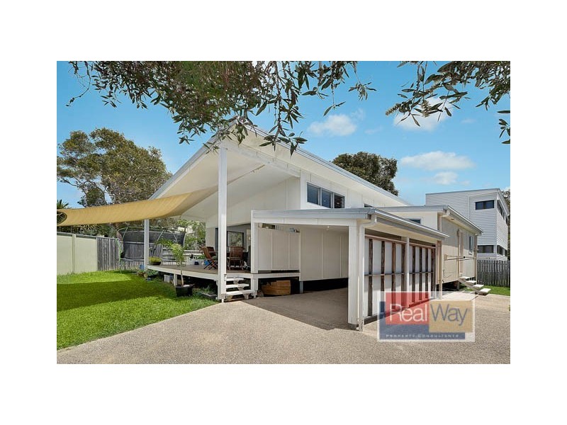 77 Dicky Beach Close, Dicky Beach QLD 4551