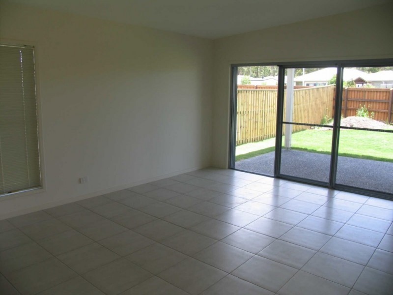 Little Mountain QLD 4551