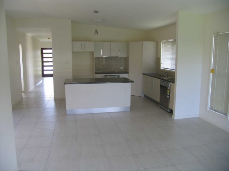 Little Mountain QLD 4551